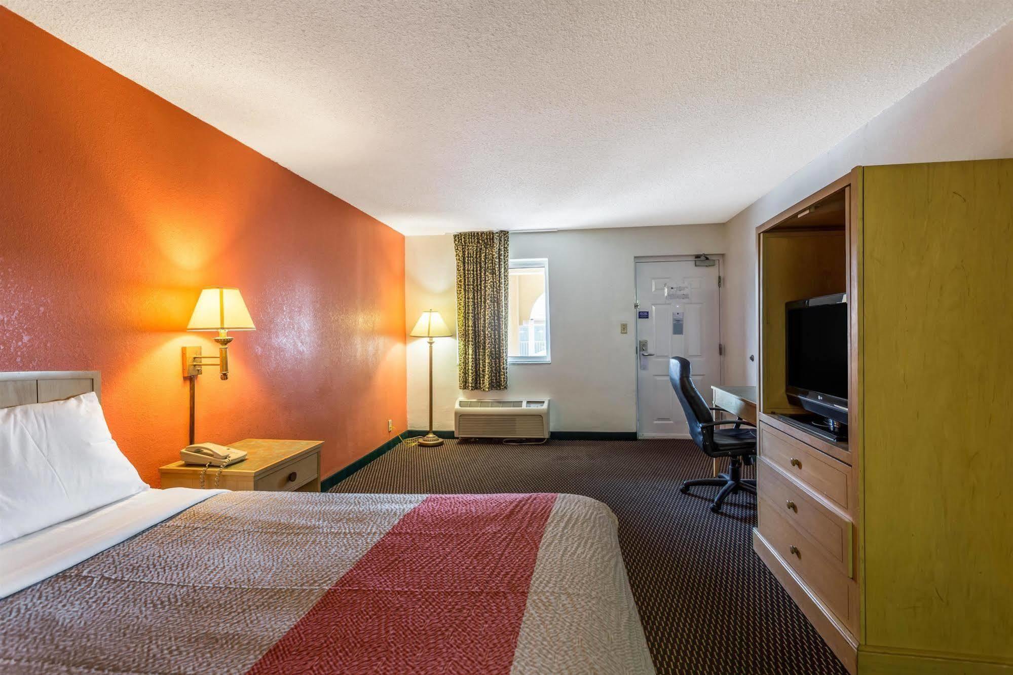Motel 6-Nashville, Tn Eksteriør bilde